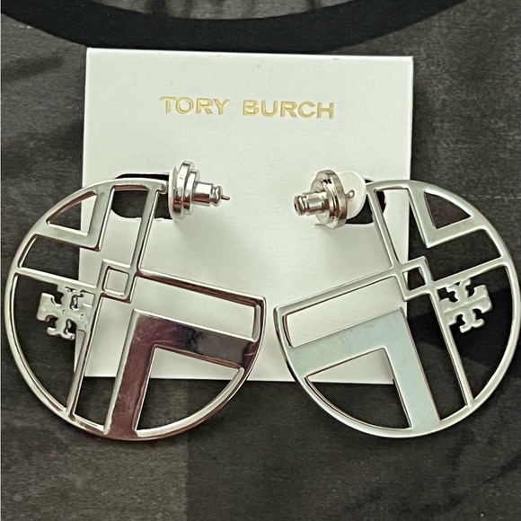 🆕 Tory Burch Authentic Silver Earrings At Awesome Prices To Buy Now & Save - Picture 5 of 11